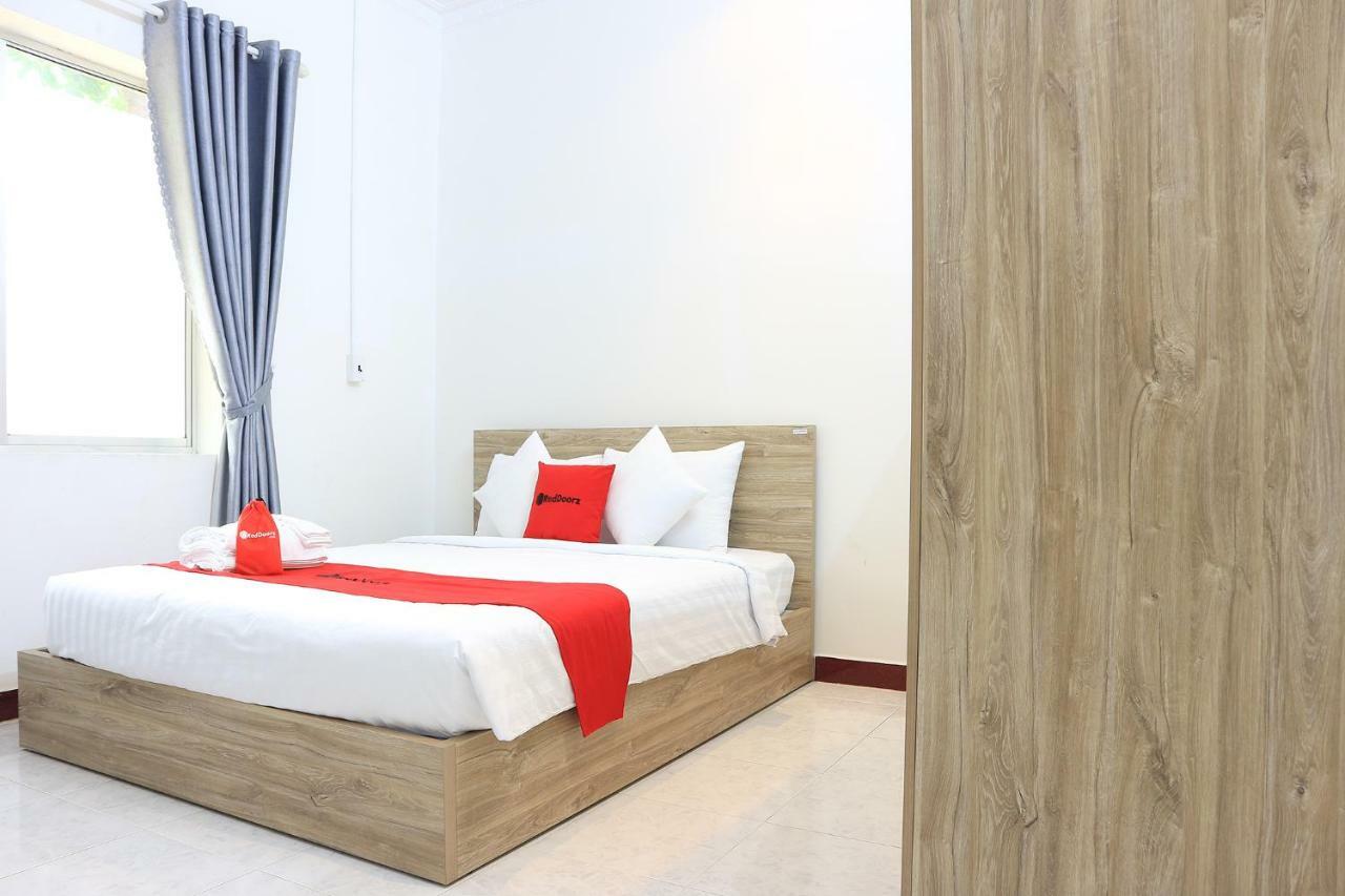 RedDoorz Plus near Bai Truoc Vũng Tàu Exterior foto